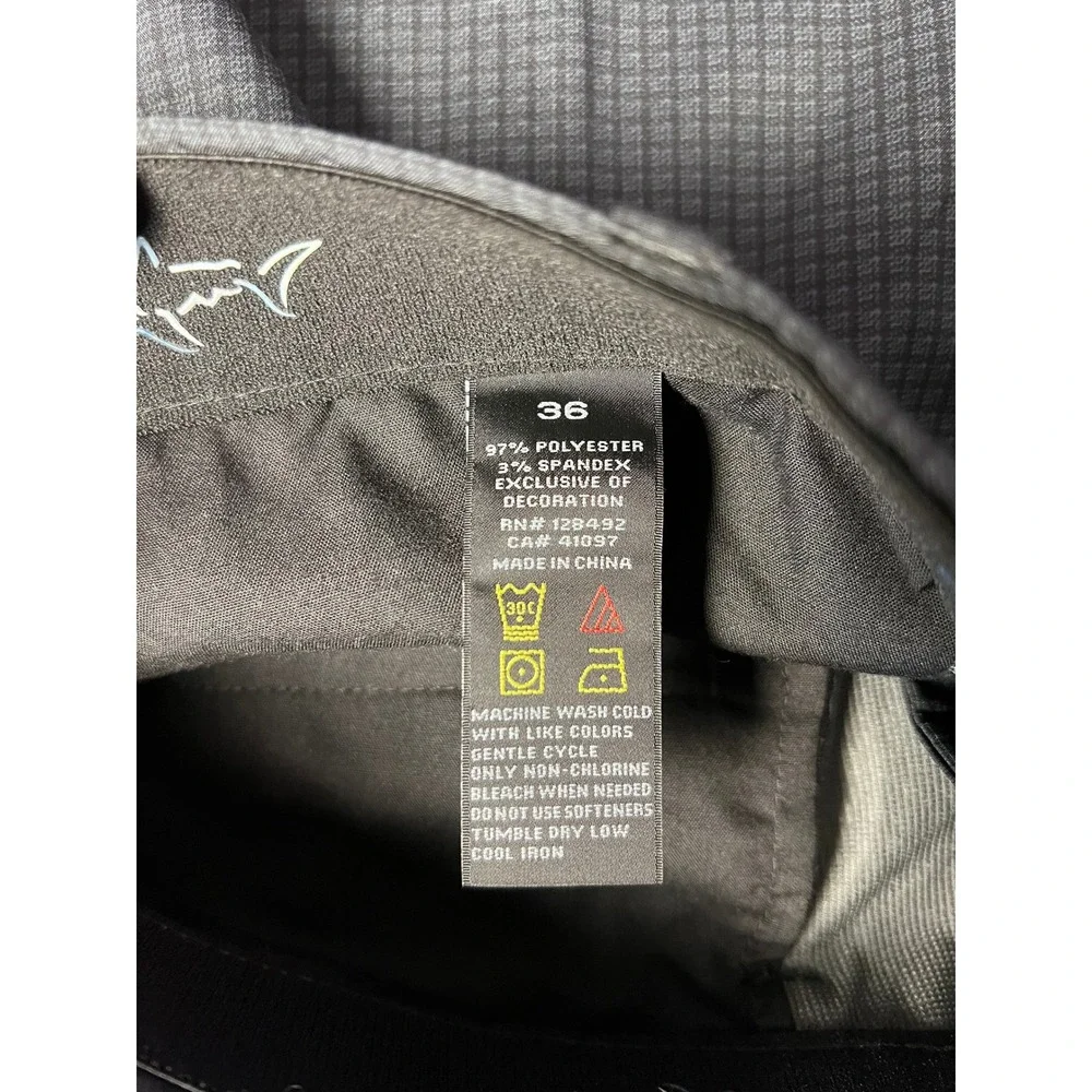 Greg Norman Shark Performance Golf Shorts Dark Gray Men's 36 Check Flat Front
